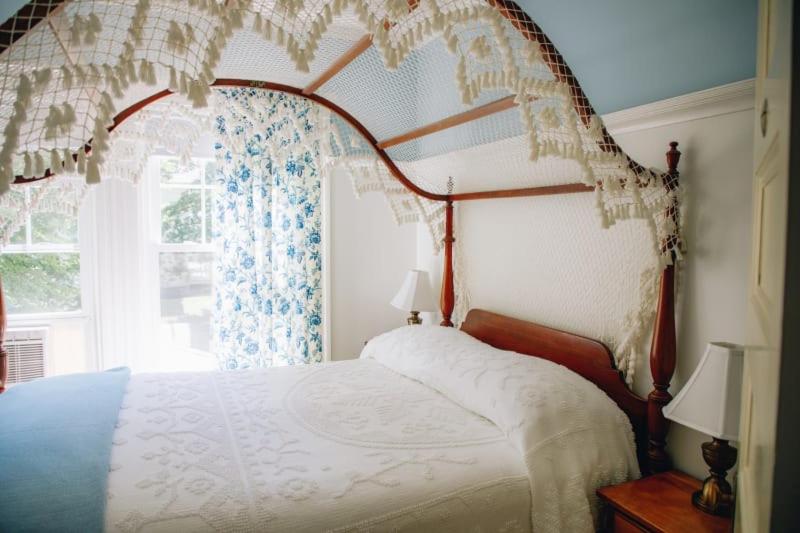 Double Room interior